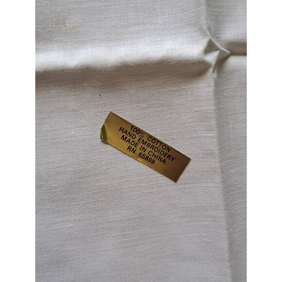 New Vtg Hand-Embroidered Cotton Decorative Napkin Pastel Animal Design Collect - Picture 4 of 11